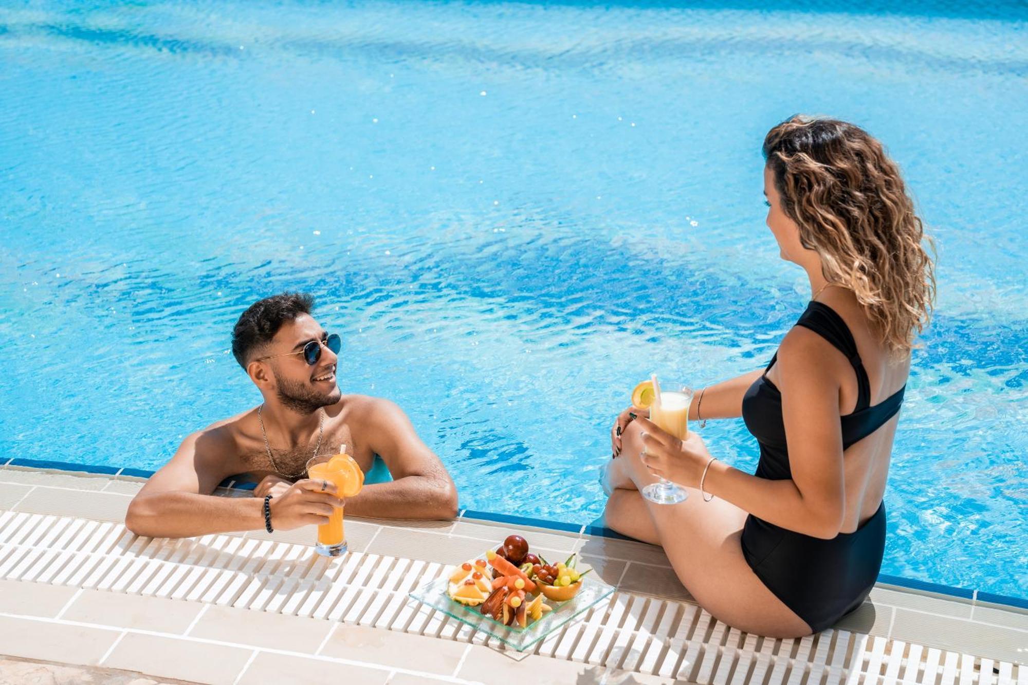 Hilton Cairo Zamalek Residences Экстерьер фото