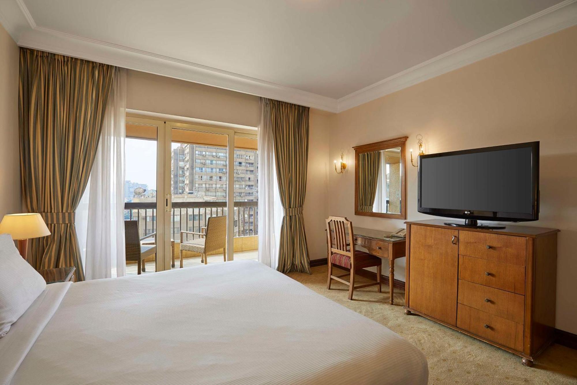 Hilton Cairo Zamalek Residences Экстерьер фото